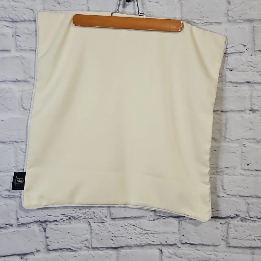 Phantoscope canvas pillow case
